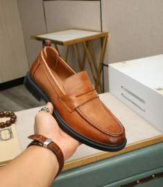 Picture of Gucci Shoes _SKUGuccisz38-44h10277630